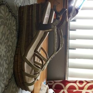 jellypop white wedges